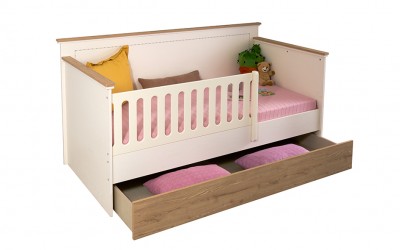 Trend Montessori Genç Odası